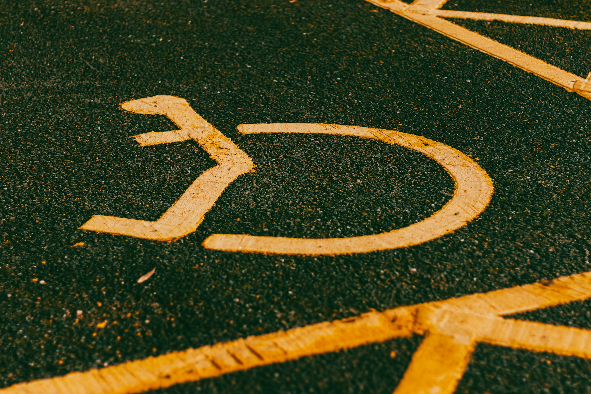 Yellow lines on a disabled parking bay